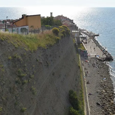 Traditional Piran Studio Exterior photo